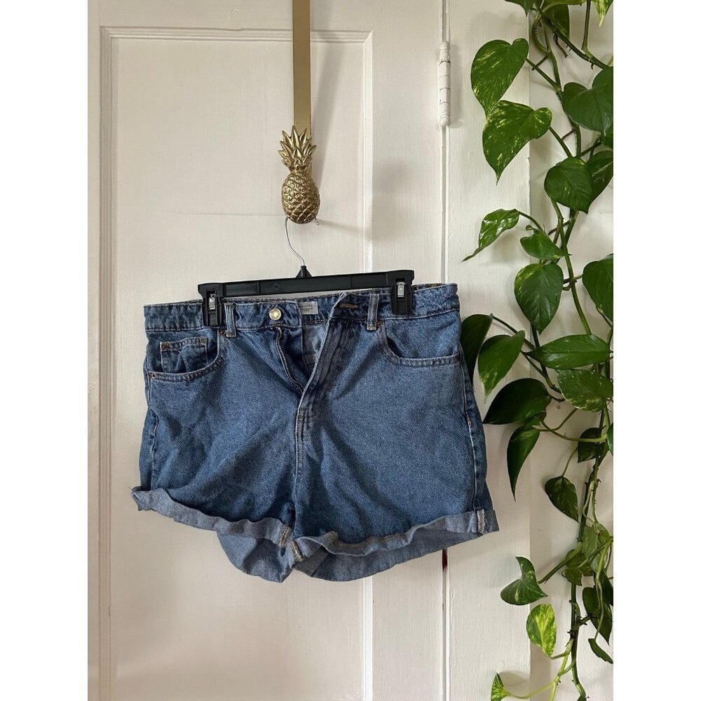 Primark Cares women’s size 10 denim blue jean shorts - Picture 1 of 6